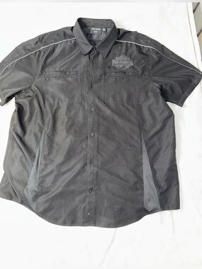 Harley-Davidson Black Short-Sleeve Button-Front Work Shirt with Subtle Panels
